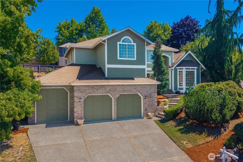Property photo for 23013 Se 249th Place, Maple Valley photo 2
