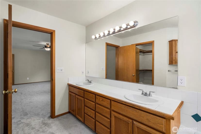 Property photo for 23013 Se 249th Place, Maple Valley photo 25