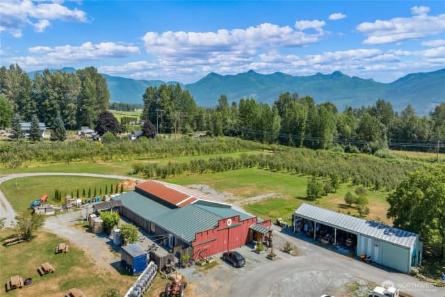 Property photo for 8233 Sims Rd, Sedro Woolley