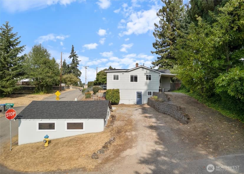Property photo for 3311 Rodgers Street, Bremerton photo 29