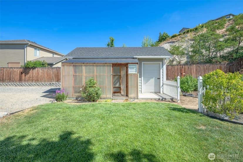 Property photo for 1243 Wheatridge Drive, East Wenatchee photo 32