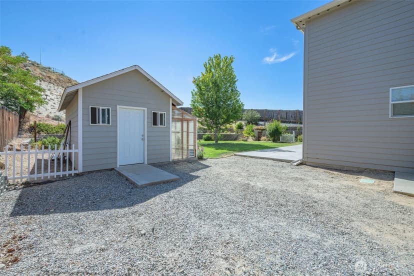 Property photo for 1243 Wheatridge Drive, East Wenatchee photo 30