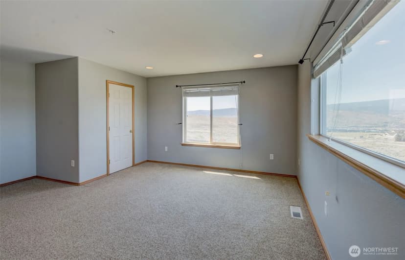 Property photo for 1243 Wheatridge Drive, East Wenatchee photo 24