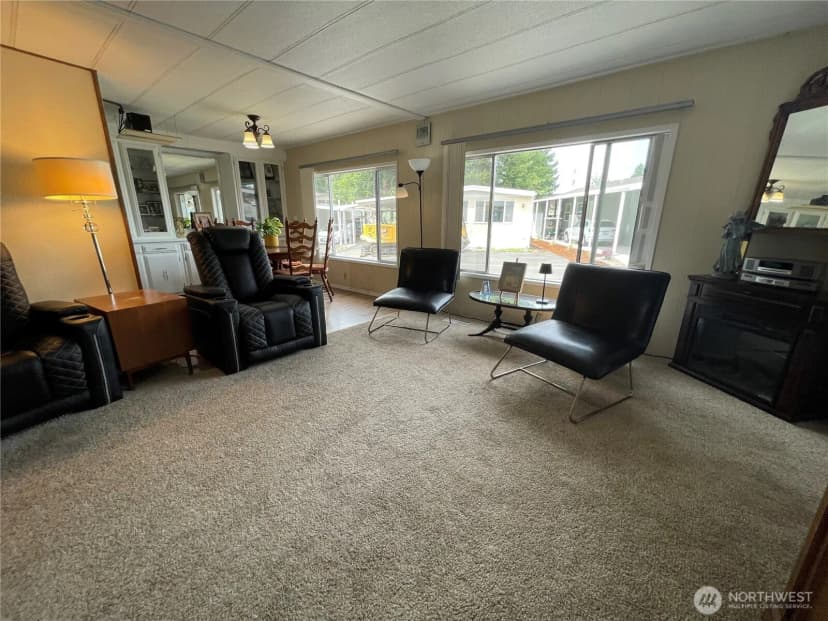 Property photo for 2101 S 324th Street #21, Federal Way photo 8