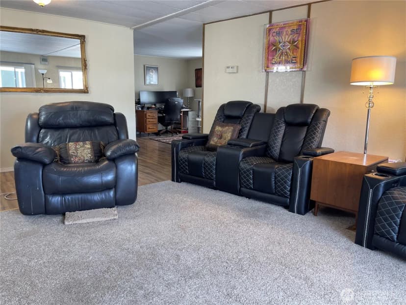 Property photo for 2101 S 324th Street #21, Federal Way photo 6