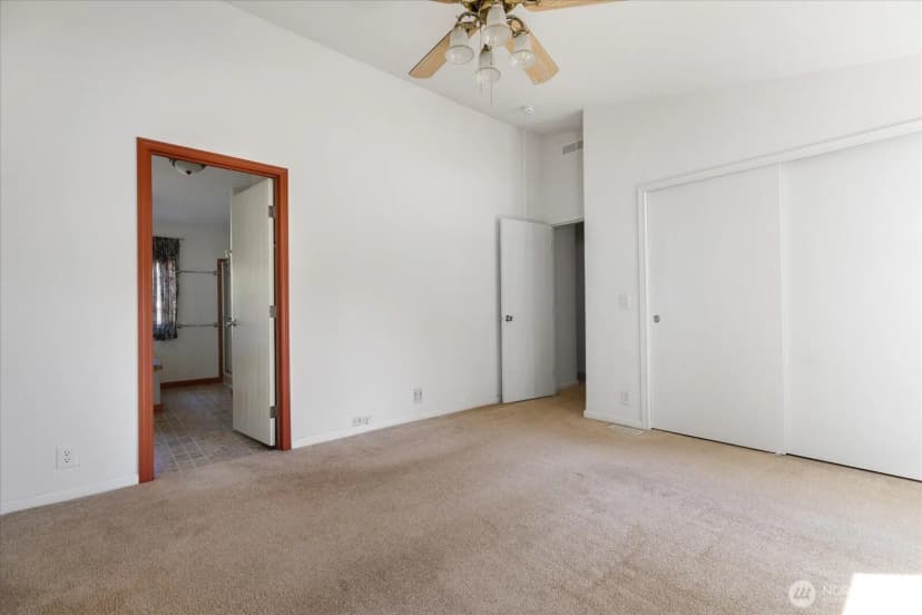 Property photo for 401 Mitchell Drive, Coupeville photo 19