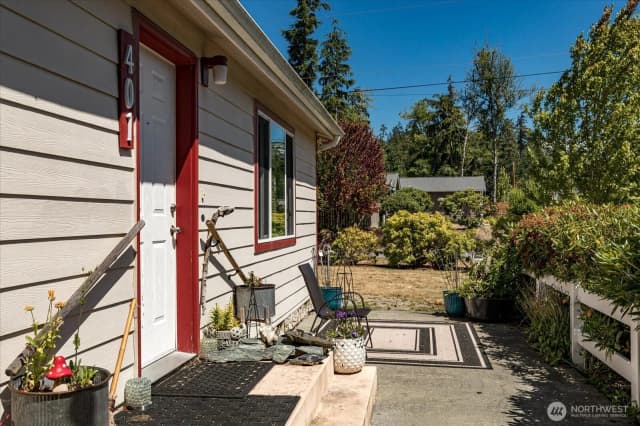 Property photo for 401 Mitchell Drive, Coupeville photo 5