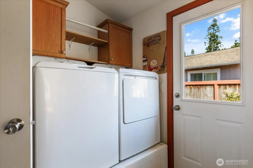 Property photo for 401 Mitchell Drive, Coupeville photo 14
