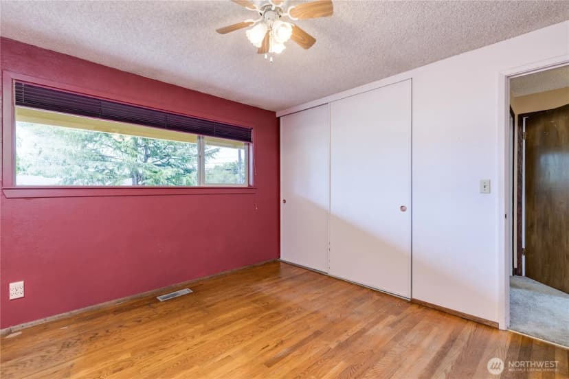 Property photo for 4135 S 239th Street, Kent photo 14