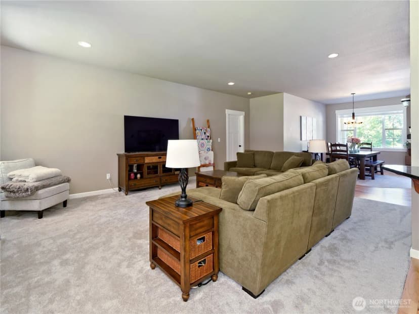 Property photo for 1022 259th Street Nw, Stanwood photo 6
