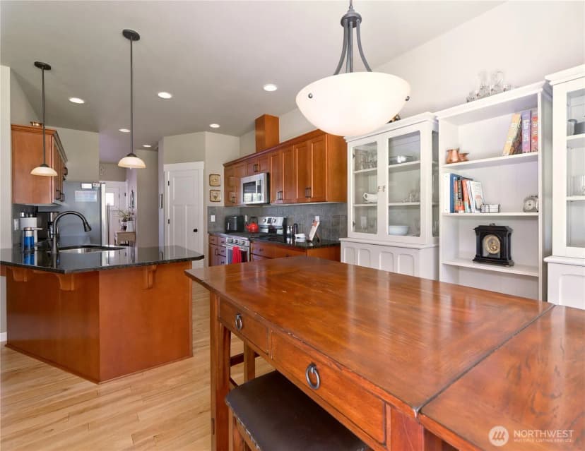 Property photo for 1022 259th Street Nw, Stanwood photo 4