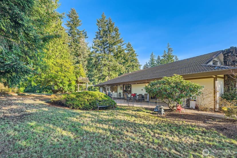 Property photo for 17105 146th Avenue Se, Renton photo 28