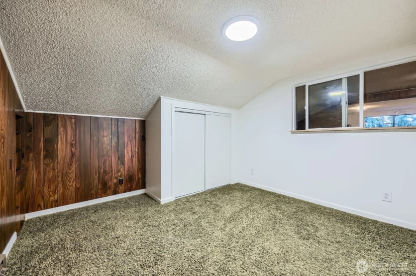 Property photo for 17105 146th Avenue Se, Renton photo 21
