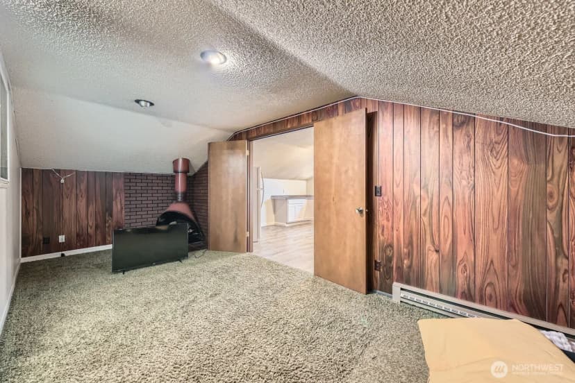 Property photo for 17105 146th Avenue Se, Renton photo 24
