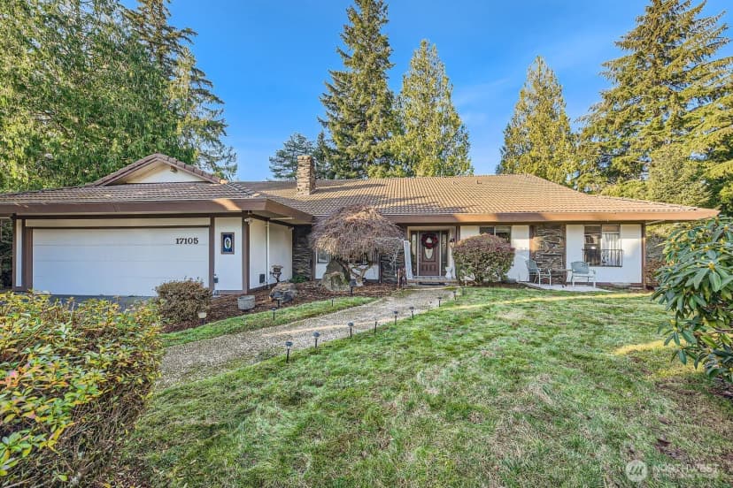 Property photo for 17105 146th Avenue Se, Renton photo 2