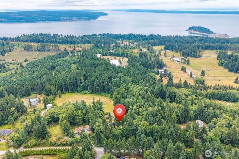 Property photo for 1334 Eagle Ridge Road, Oak Harbor photo 3