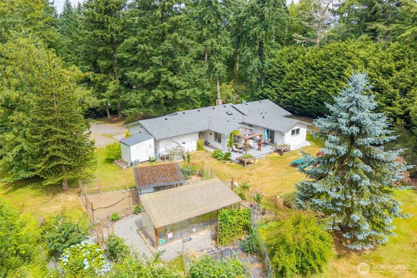 Property photo for 1334 Eagle Ridge Road, Oak Harbor photo 2