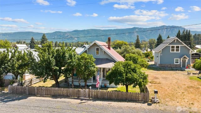 Property photo for 716 E Third Street, Cle Elum