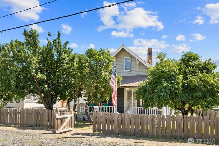 Property photo for 716 E Third Street, Cle Elum photo 30