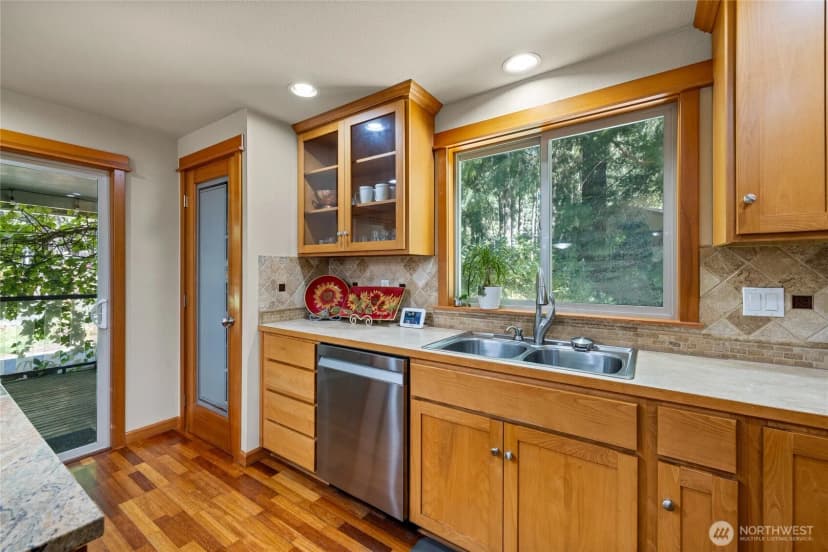 Property photo for 5419 141st Street Nw, Gig Harbor photo 9