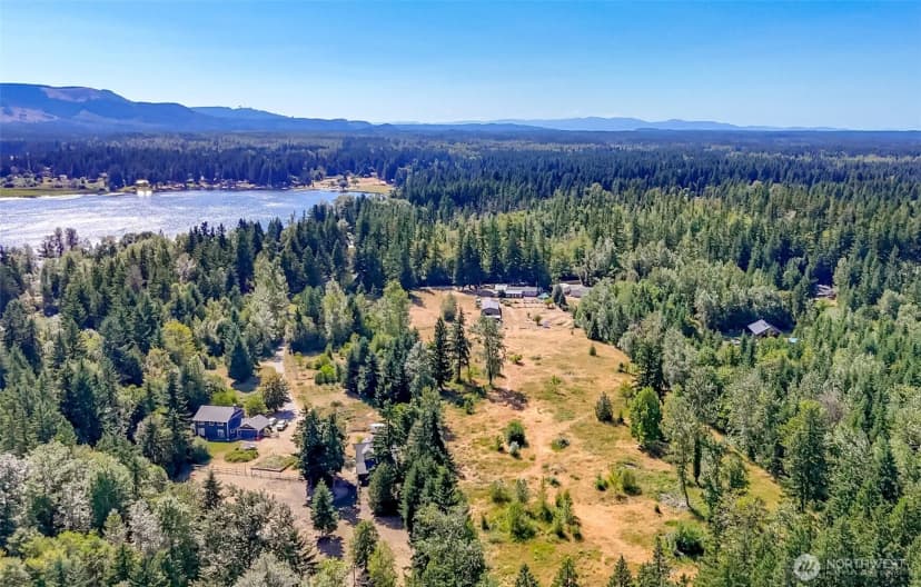 Property photo for 15724 Lawrence Lake Road Se, Yelm photo 35