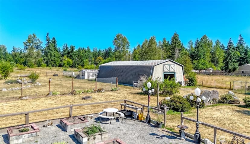 Property photo for 15724 Lawrence Lake Road Se, Yelm photo 27