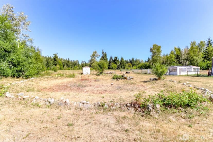 Property photo for 15724 Lawrence Lake Road Se, Yelm photo 26
