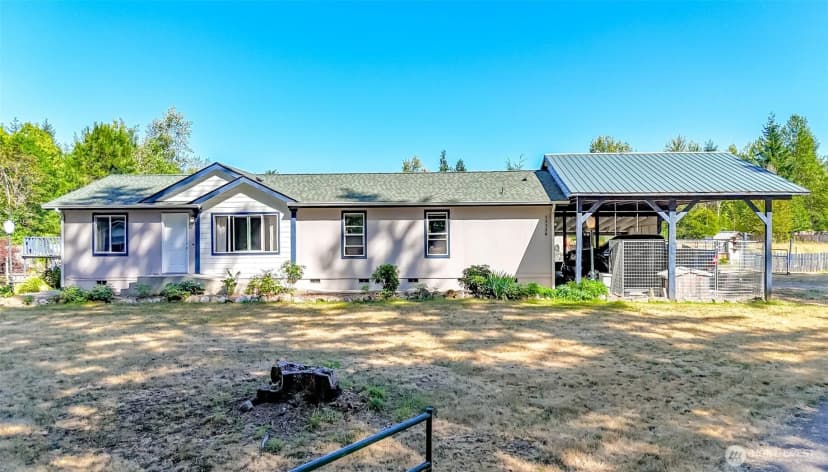 Property photo for 15724 Lawrence Lake Road Se, Yelm