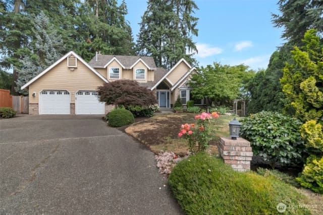 Property photo for 12112 Ne 165th Place, Bothell