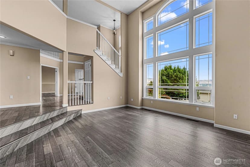Property photo for 752 Castle Heights Drive, Wenatchee photo 9
