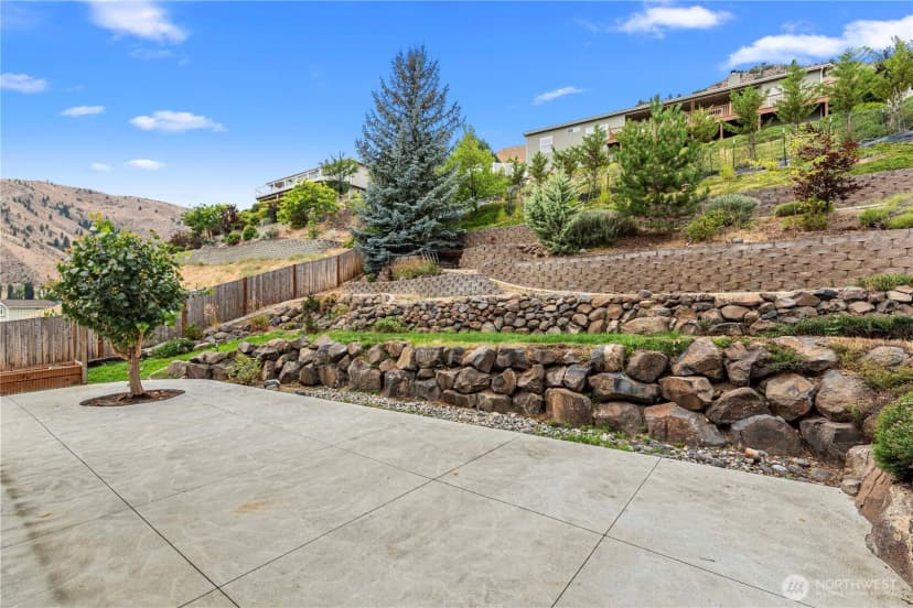 Property photo for 752 Castle Heights Drive, Wenatchee photo 34