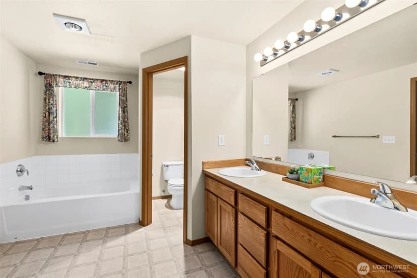 Property photo for 119 Senn Road, Chehalis photo 17