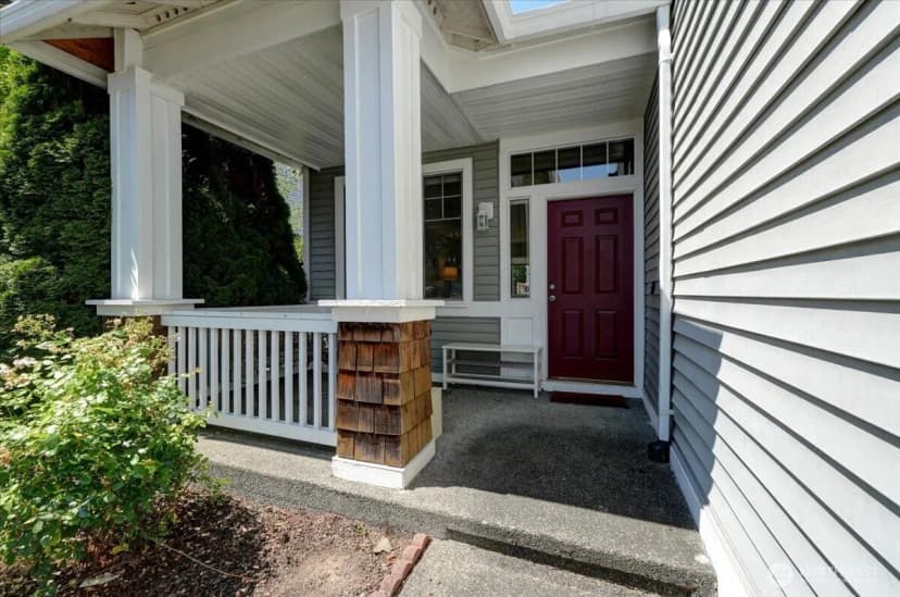 Property photo for 6109 Perry Avenue Se, Auburn photo 2