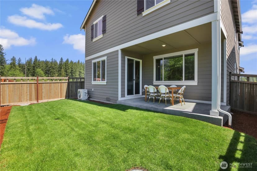 Property photo for 32391 Myrtle Avenue Se, Black Diamond photo 18