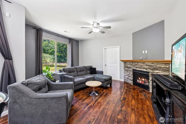 Property photo for 29811 12th Avenue Ct E, Roy photo 5