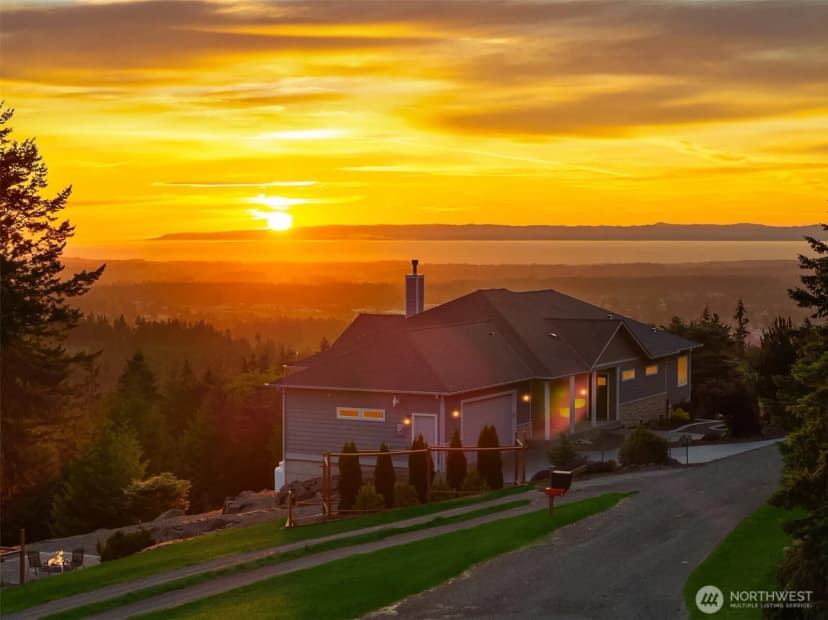 Property photo for 52 Carriage Drive, Sequim photo 6