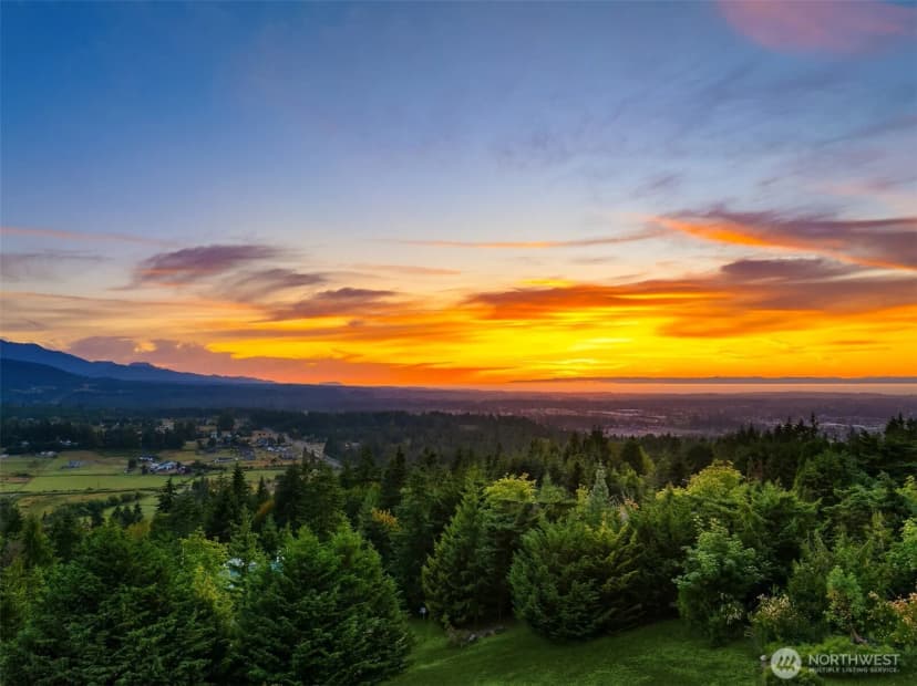 Property photo for 52 Carriage Drive, Sequim photo 8