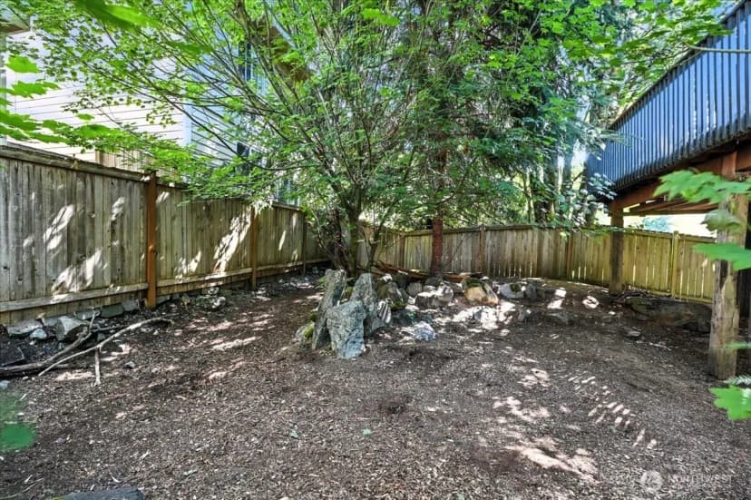 Property photo for 15230 44th Avenue W, Lynnwood photo 38