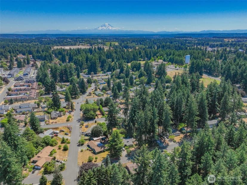 Property photo for 407 Logger St Se, Lacey photo 40