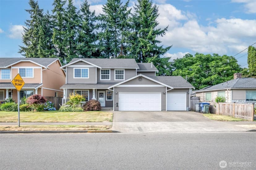 Property photo for 816 3rd Avenue Nw, Puyallup photo 40