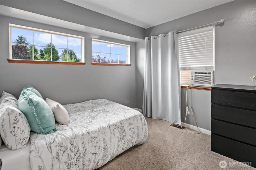 Property photo for 23215 Se 282nd Place, Maple Valley photo 22