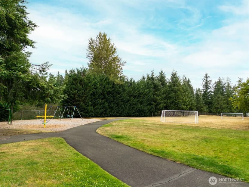 Property photo for 23215 Se 282nd Place, Maple Valley photo 39