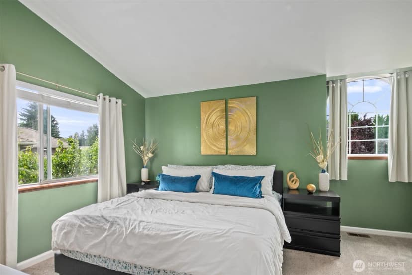 Property photo for 23215 Se 282nd Place, Maple Valley photo 18