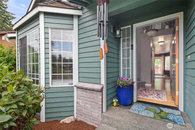 Property photo for 23215 Se 282nd Place, Maple Valley photo 4