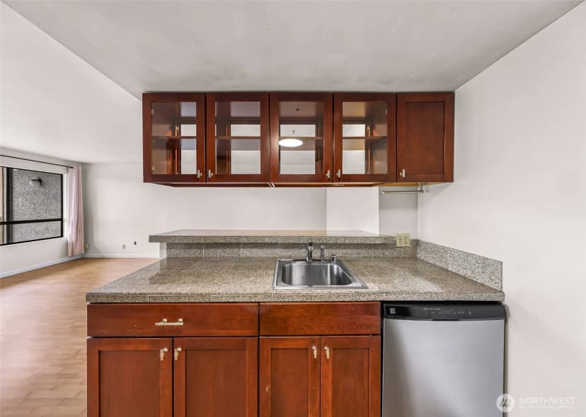 Property photo for 414 Boulevard #105, Bellingham photo 18