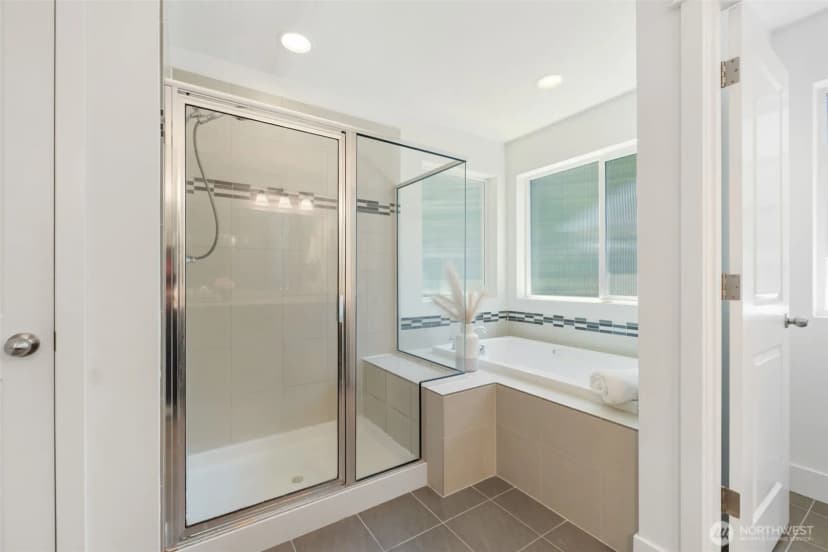 Property photo for 10237 Sentinel Loop, Gig Harbor photo 20