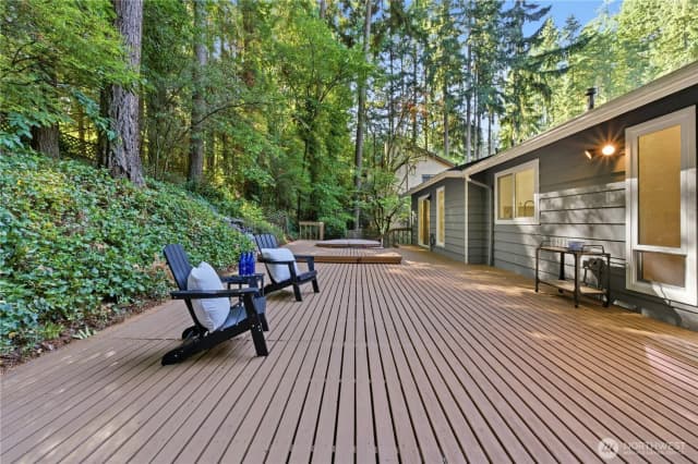 Property photo for 20911 30th Drive Se, Bothell photo 3