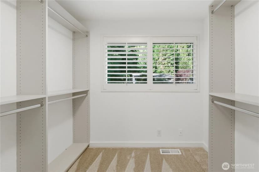 Property photo for 20911 30th Drive Se, Bothell photo 23