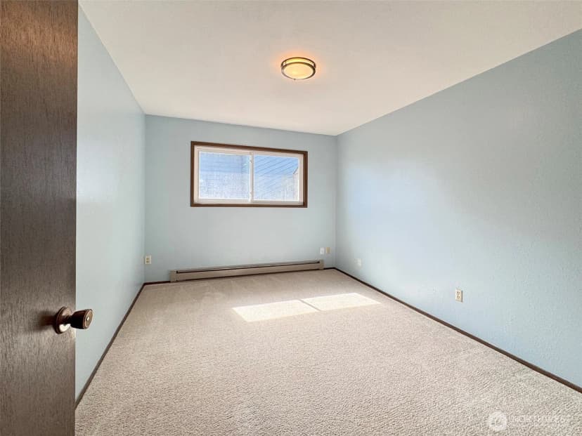 Property photo for 2134 W 6th Street, Port Angeles photo 28