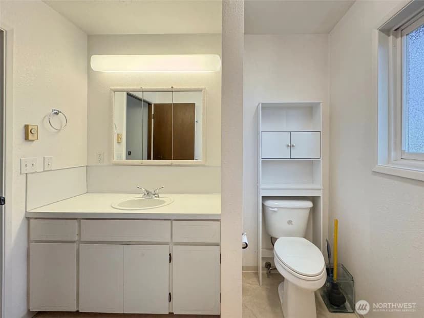 Property photo for 2134 W 6th Street, Port Angeles photo 23